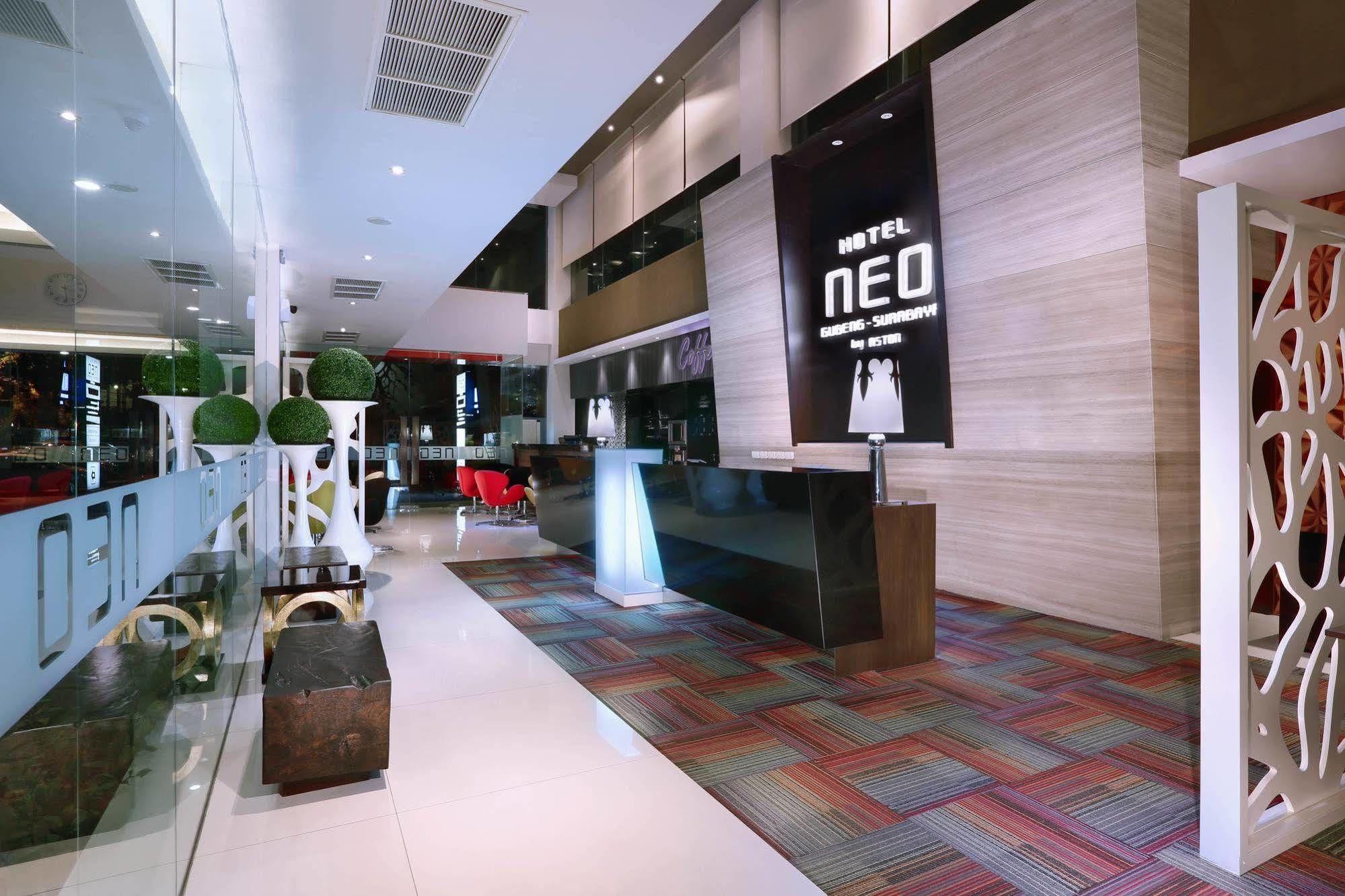 Hotel Neo Gubeng By Aston Σουραμπάγια Εξωτερικό φωτογραφία